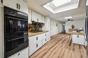 29056 Via Playa Del Rey, Murrieta, CA 92563 - Photo 13