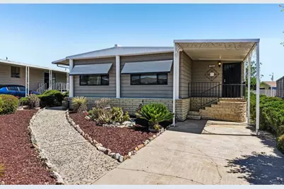 29056 Via Playa Del Rey, Murrieta, CA 92563 - Photo 3