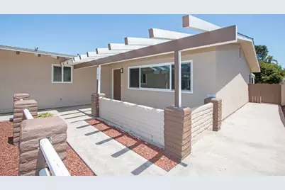 1133 & 1135 Gardena Road, Encinitas, CA 92024 - Photo 13