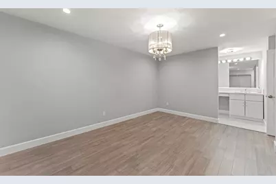 127 W Glaucus #B, Encinitas, CA 92024 - Photo 13