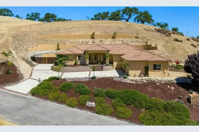 9805 Steelhead Rd, Paso Robles, CA 93446 - Photo 1
