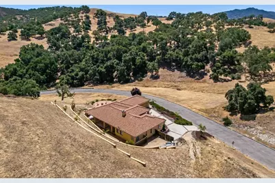 9805 Steelhead Rd, Paso Robles, CA 93446 - Photo 47