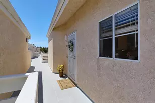 7027 Camino Degrazia, San Diego, CA 92111 - Photo 19