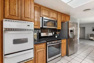 2109 Maxson St, Oceanside, CA 92054 - Photo 11