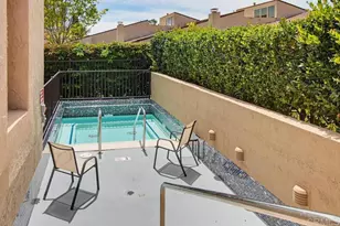 2201 Plaza De Las Flores, Carlsbad, CA 92009 - Photo 23