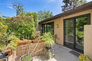 2201 Plaza De Las Flores, Carlsbad, CA 92009 - Photo 21