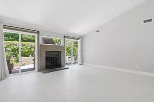 2201 Plaza De Las Flores, Carlsbad, CA 92009 - Photo 11