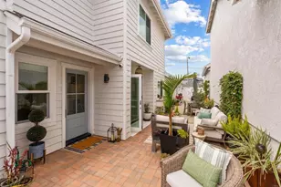 836 Windcrest Dr, Carlsbad, CA 92011 - Photo 25