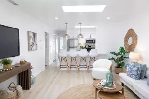 1236 Orkney Ln, Cardiff by the Sea, CA 92007 - Photo 5