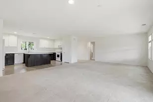 352 Tom McGuinness Jr Circle, Fallbrook, CA 92028 - Photo 11