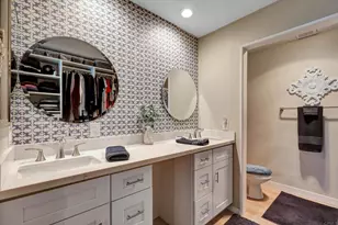 6737 Friars Rd, San Diego, CA 92108 - Photo 15