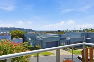 1051 Freedom Ct, Del Mar, CA 92014 - Photo 9