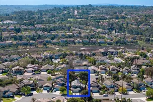 7946 Calle Posada, Carlsbad, CA 92009 - Photo 25