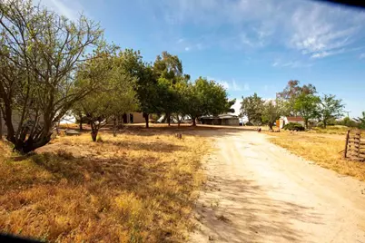 32305 Red Mountain Road, Hemet, CA 92544 - Photo 5