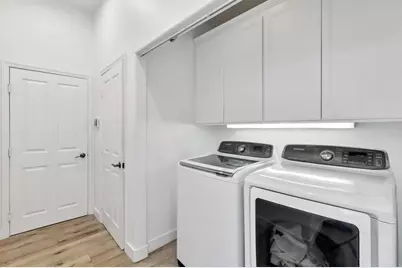 143 Jupiter St, Encinitas, CA 92024 - Photo 17