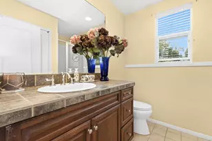 4682 Meadow Dr, Carlsbad, CA 92010 - Photo 19