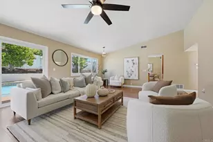 7216 Manzanita St, Carlsbad, CA 92011 - Photo 11