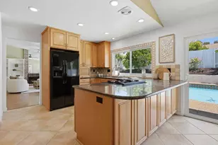 7216 Manzanita St, Carlsbad, CA 92011 - Photo 17