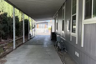 21205 Blue Curl Way, Canyon Country, CA 91351 - Photo 21