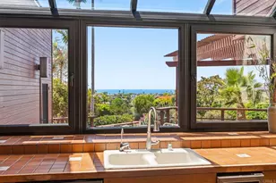 1042 Hymettus Ave, Encinitas, CA 92024 - Photo 3