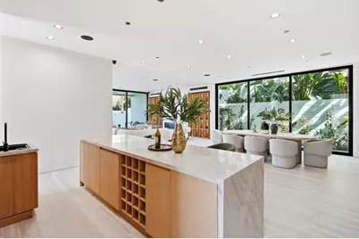 843 N Vista Street, Los Angeles, CA 90046 - Photo 15
