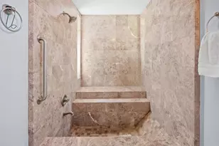 7102 Primrose Way, Carlsbad, CA 92011 - Photo 21