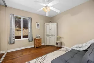 7102 Primrose Way, Carlsbad, CA 92011 - Photo 23