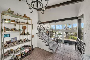 306 Oceanview Dr, Vista, CA 92084 - Photo 19