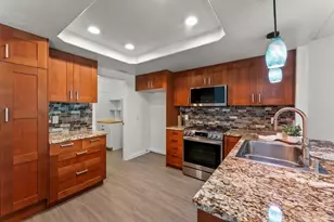 3051 Corte Trabuco, Carlsbad, CA 92009 - Photo 5