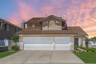 2038 Ridgeline Ave, Vista, CA 92081 - Photo 1