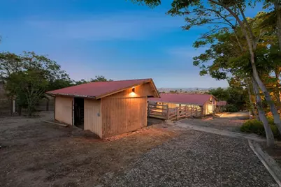 4236 Valle Del Sol, Bonsall, CA 92003 - Photo 37