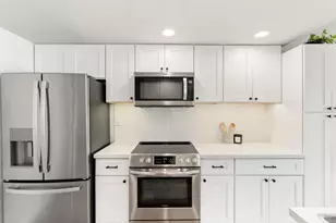 2630 Pirineos Way, Carlsbad, CA 92009 - Photo 17