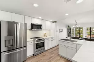 2630 Pirineos Way, Carlsbad, CA 92009 - Photo 3