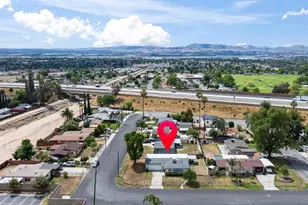 6564 Lynwood Way, Highland, CA 92346 - Photo 9