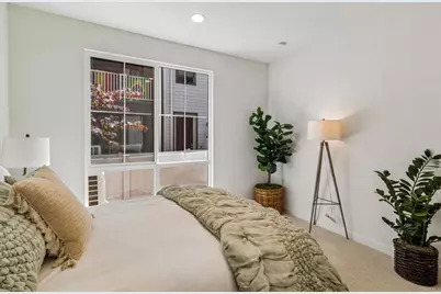 2572 Elderberry Lane, Carlsbad, CA 92008 - Photo 13