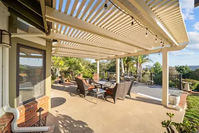 1674 Baja Vista Drive, Fallbrook, CA 92028 - Photo 59