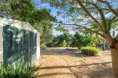 1674 Baja Vista Drive, Fallbrook, CA 92028 - Photo 53