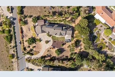 1674 Baja Vista Drive, Fallbrook, CA 92028 - Photo 5