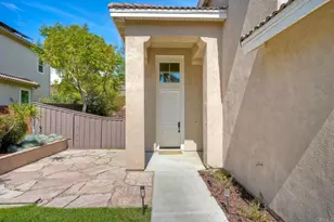 6890 Camino De Amigos, Carlsbad, CA 92009 - Photo 5