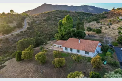 2073 Willow Glen Rd, Fallbrook, CA 92028 - Photo 1