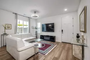 35265 Blossom Pl, Fallbrook, CA 92028 - Photo 5