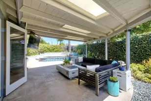 1665 Sandalwood Ln, Carlsbad, CA 92008 - Photo 35