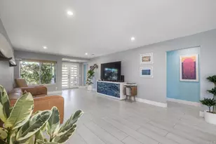 1665 Sandalwood Ln, Carlsbad, CA 92008 - Photo 11