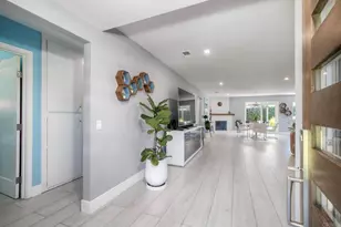 1665 Sandalwood Ln, Carlsbad, CA 92008 - Photo 7