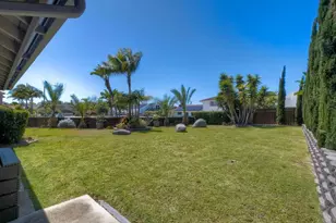 1665 Sandalwood Ln, Carlsbad, CA 92008 - Photo 3
