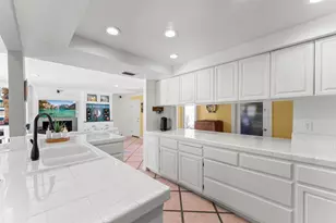7640 Calle Madero, Carlsbad, CA 92009 - Photo 17