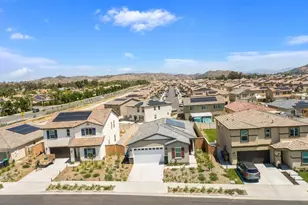 25258 Lost Saddle Ln, Homeland, CA 92548 - Photo 29