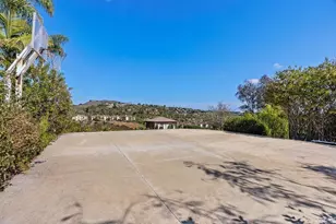2912 Managua Pl, Carlsbad, CA 92009 - Photo 39