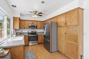 2201 Amber Ln, Escondido, CA 92026 - Photo 7