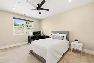 8490 Silent Tide Ct, San Diego, CA 92127 - Photo 23